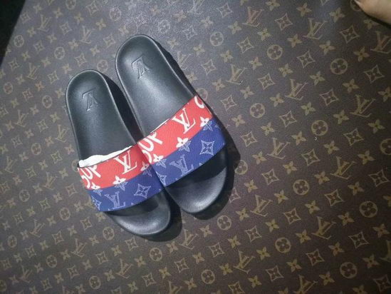 Louis Vuitton X Supreme Slippers Mens ID:20190503a372